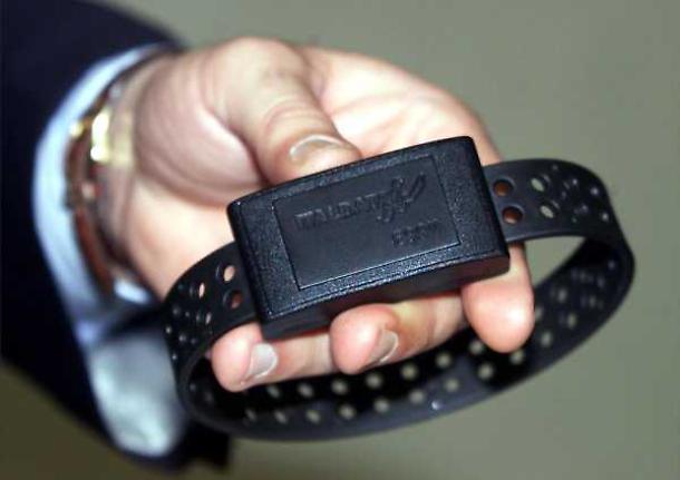 Decreto sicurezza applicato a Trapani, 'braccialetto' per marito violento