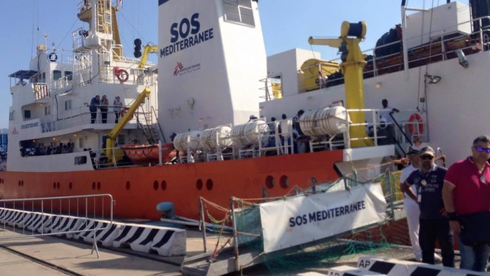 Messina, sbarcati al Molo Marconi 655 migranti
