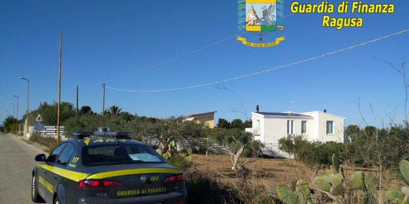 "Villa per vacanze fatta coi fondi Ue", sequestro a Pozzallo