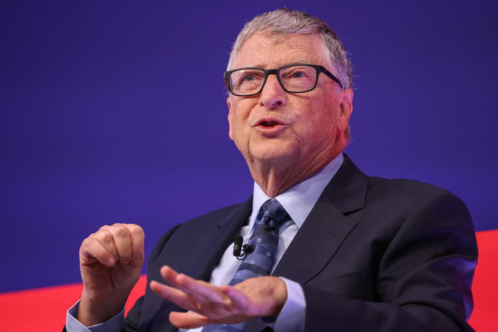 Lotta al covid,  Bill Gates e Wellcome donano 300 milioni di dollari