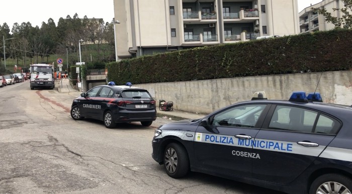 Palazzina evacuata per una fuga di gas a Cosenza: condotta riparata
