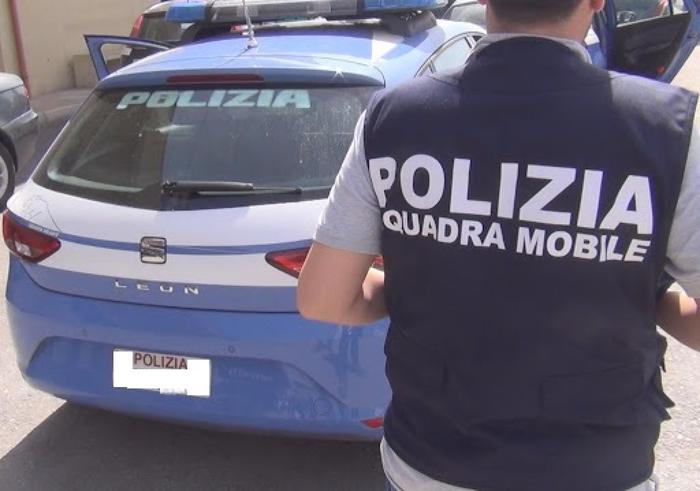 Smantellato un  giro di droga: 11 arresti a Crotone