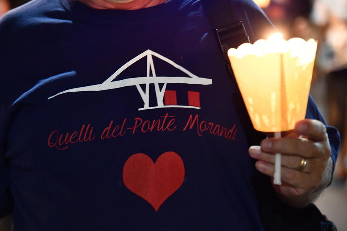 Genova commemora le 43 vittime del Ponte Morandi