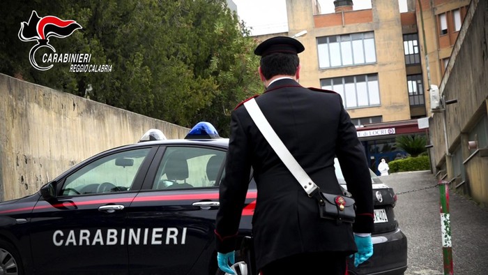 Carabinieri di Locri rintracciano bimba di 2 anni in gravi condizioni