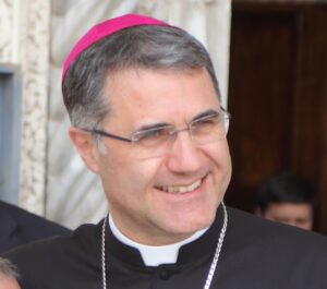 Arcivescovo di Palermo ai politici:"Siate onesti e distanti dalla mafia"