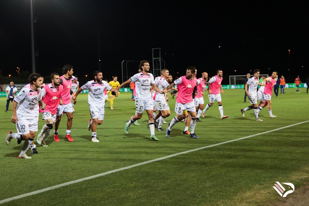 Palermo verso la finale dei play off: 3 gol in trasferta al Feralpisalò