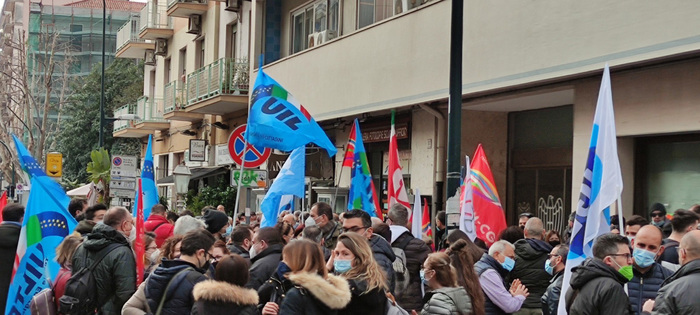 Vertenza Pfizer Catania, la Regione convoca un tavolo di crisi