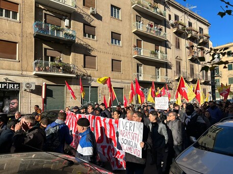 Reddito di cittadinanza, in piazza a Palermo contro la Manovra