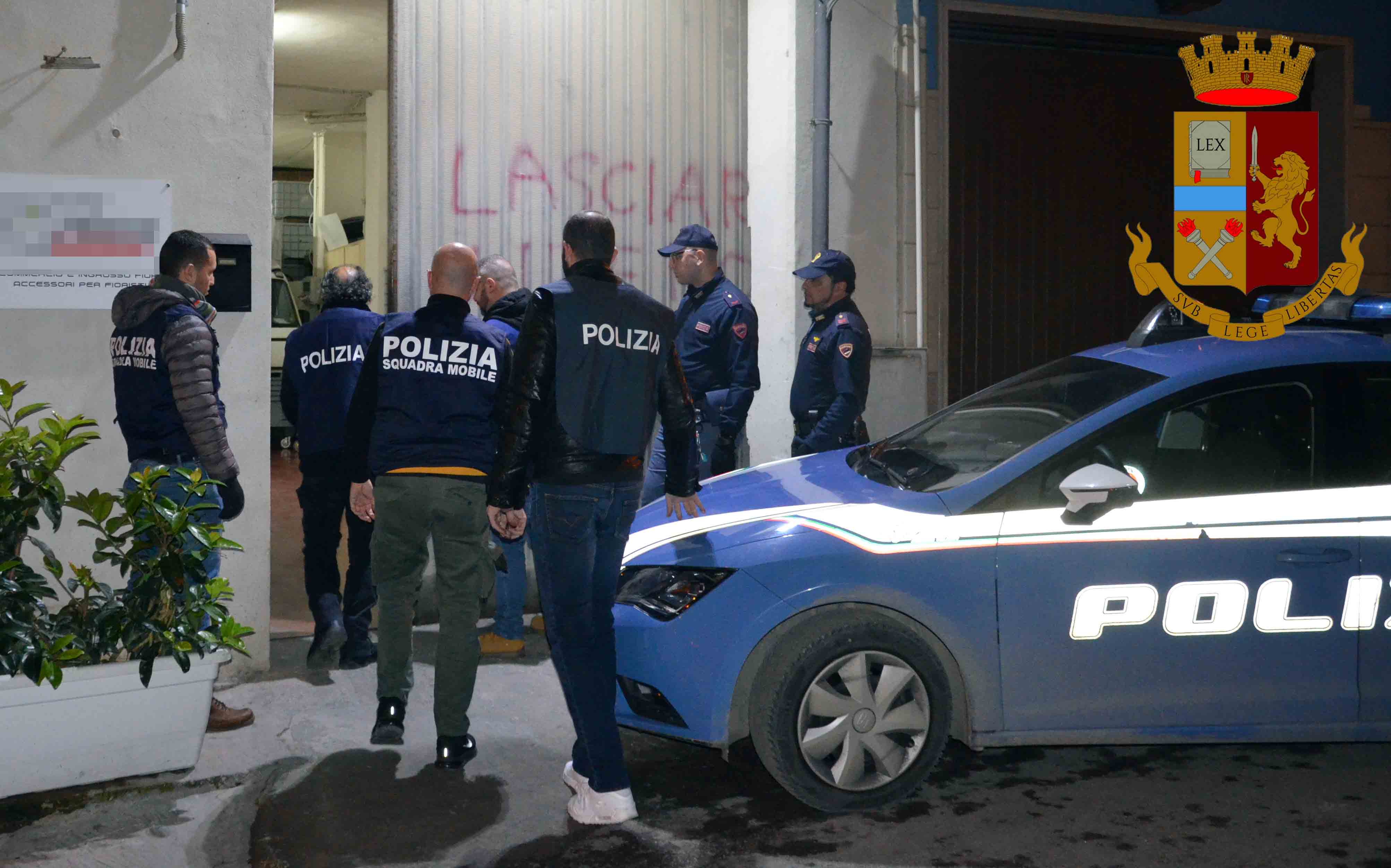 Vittoria, in garage nascondeva armi e droga: incensurato arrestato