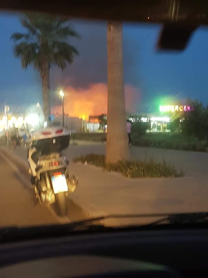 Incendio a Marina di Ragusa, le fiamme attaccano pure la Riserva