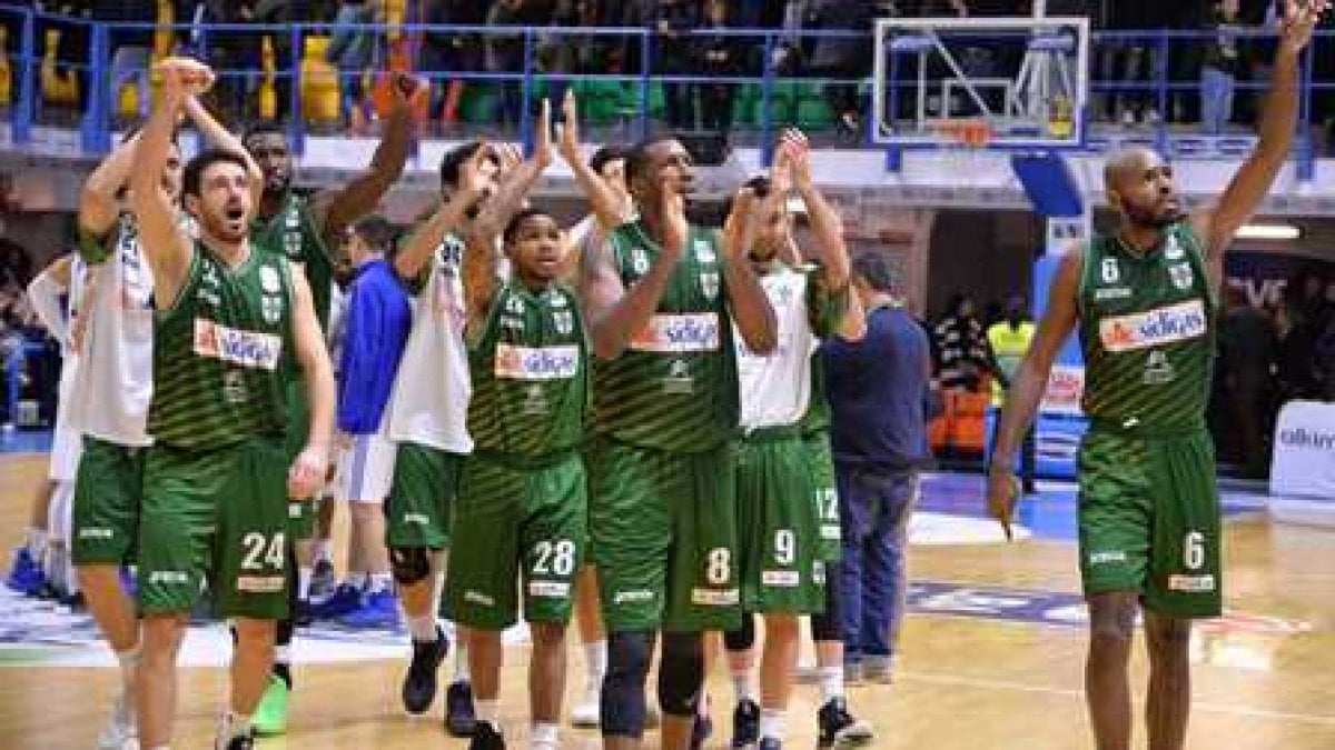 Basket, l'Avellino escluso dalla serie A: il campionato parte a 17 squadre