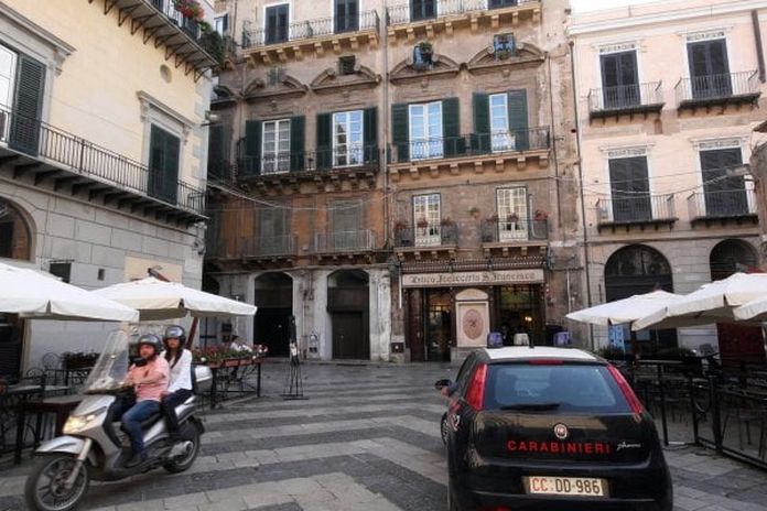 Picchiato a Palermo, aggressore rimane in carcere