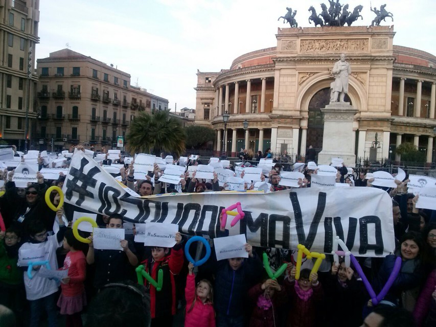 Palermo, in assemblea contro i licenziamenti gli operatori di Almaviva
