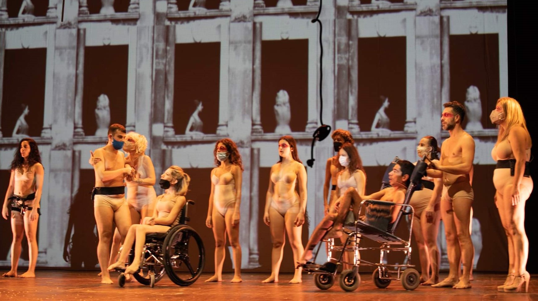 Catania, continua il successo dello spettacolo "Anima Mundi" in replica fino al 17