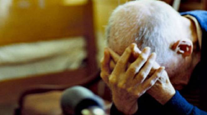 Anziani maltrattati nel Bolognese: 4 misure cautelari