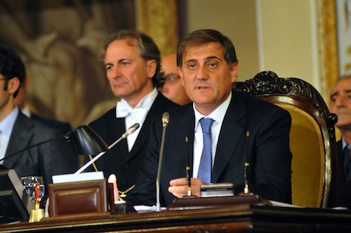 Presidente Ars cassa "abbuffata" nella Finanziaria siciliana