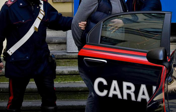 Catania, sevizia la compagna disabile incinta: arrestato 