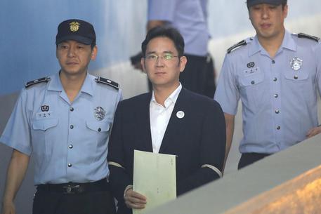 Corte Corea del Sud, 5 anni all'erede dell'impero Samsung