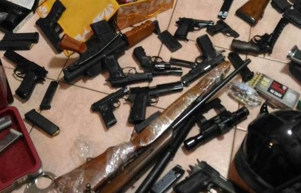 Armi, un arsenale della mafia scoperto nelle campagne trapanesi
