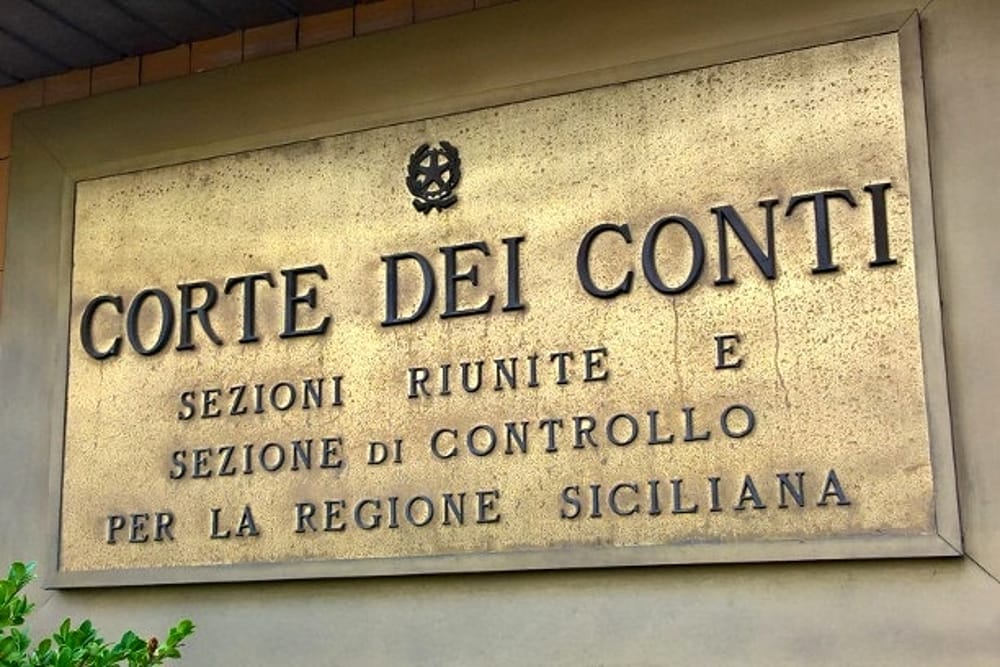 Assenteismo in Sicilia, la Corte dei conti licenzia 'autista-furbetto' 