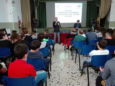 "Legalmente giovani", la polizia a Noto  con gli studenti dell'Aurispa