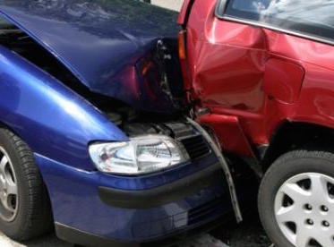 Incidenti stradali: scontro tra due auto sulla statale 'Agrigentina'