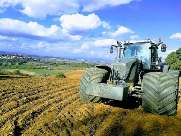 Caos rincari: la giunta comunale di Modica delibera aiuti alle aziende agricole del territorio