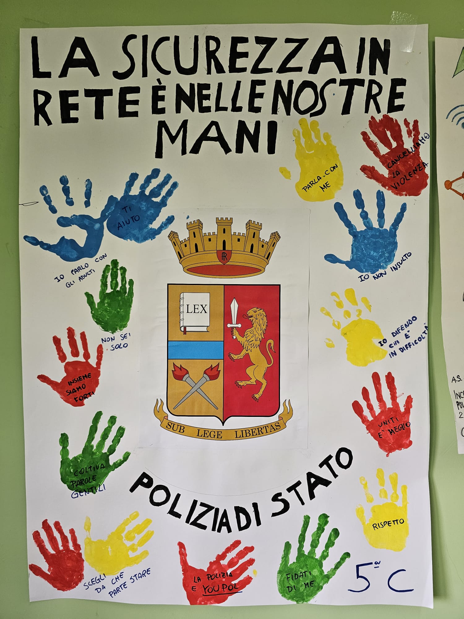 Belpasso, la Polizia di Stato sale in cattedra: legalità e cyberbullismo al centro dell'incontro con gli studenti