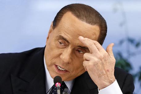 Elezioni, Berlusconi: "Ho in mente il premier, ma non lo dico"