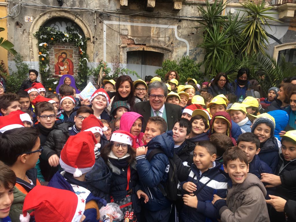 Catania, scuole in piazza Goliarda Sapienza per adottare una "cona"