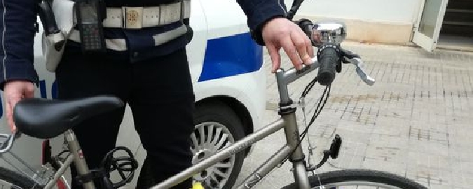 Catania, ruba una bici e la vende on line: scoperto e denunciato