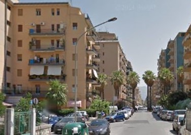 Palermo, fugge alla vista dei poliziotti: preso con 2 chili di hashish
