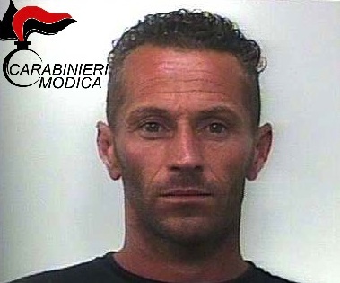 Tentò di rubare auto nella notte di Ferragosto, arrestato a Scicli ladro seriale