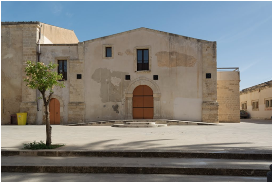 Vittoria, al Castello Colonna Enriquez una mostra dedicata agli artisti locali