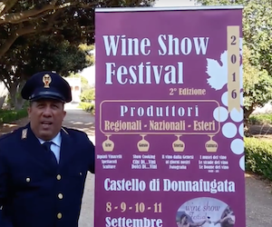 Ragusa, brindisi con Catarella al Wine Show festival