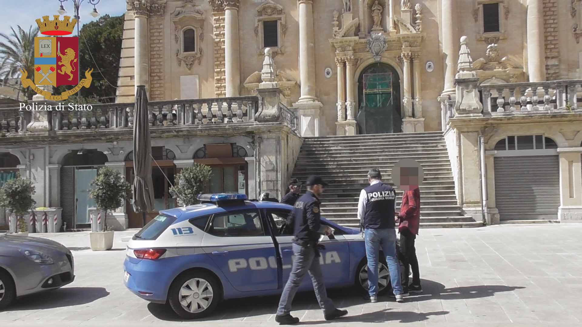 Rapine, furti e violenze: fermato un presunto bullo a Ragusa