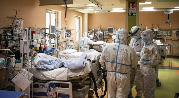 Emergenza Covid in Sicilia, Rifondazione: contro la pandemia più medici e infermieri 