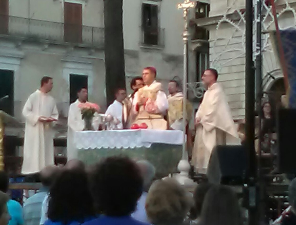 Modica, festa del Carmine: l'arcivescovo di Palermo presiede santa messa