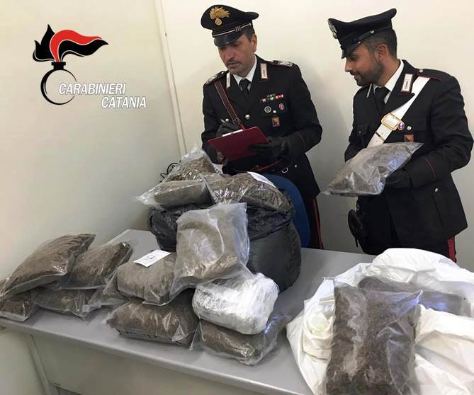 Sessanta chili di marijuana sequestrati a Catania