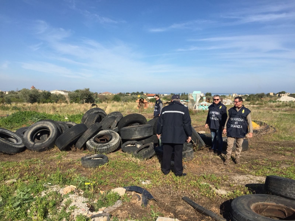 Discarica abusiva a Palermo, 30 mila metri quadri sequestrati