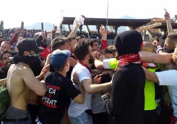Lega Pro, festa a Foggia:  i rossoneri tornano in serie B dopo diciannove anni