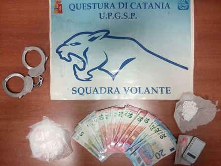 Catania, nasconde in casa sette grammi di cocaina: arrestato