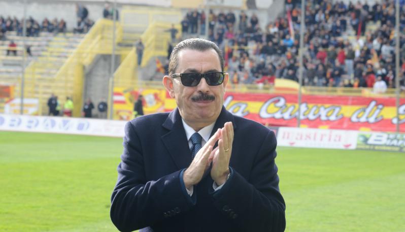 Beni per 2,5 milioni di euro sequestrati all'ex presidente del Catanzaro Calcio