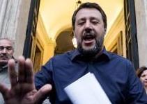 Tensione in Consiglio dei ministri su decreto crescita e salva Roma
