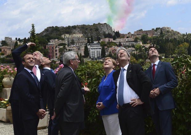 G7 a Taormina, tutti d'accordo sulla lotta al terrorismo: azioni più dure contro l'Isis