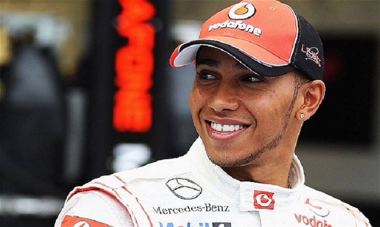 Formula 1,  al Gran Premio del Giappone vince Hamilton: Vettel molla al quintogiro