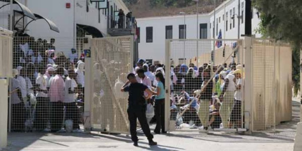 Hotspot di Lampedusa con 750 migranti, il sindaco: subito trasferimenti