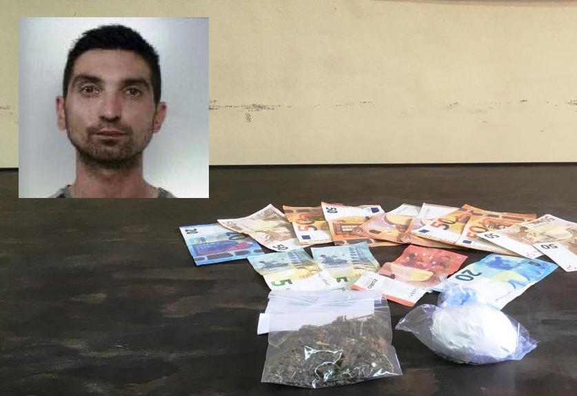 Droga, nasconde in casa coca e marijuana: arrestato a Giarre