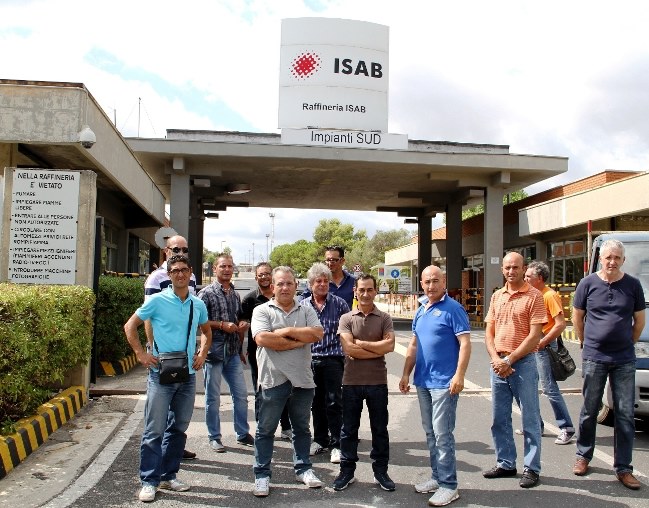 Lukoil: vendita dell'Isab di Priolo, incertezza per 1.100 lavoratori 