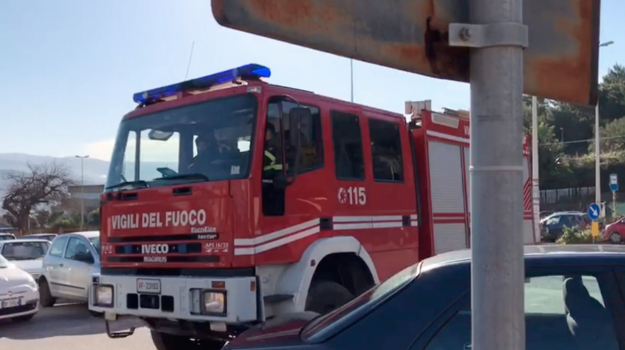 Incendio nella lavanderia dell'ospedale di Messina, indagini